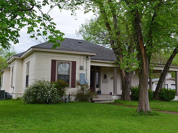 2nd image of 902 N Gaines St