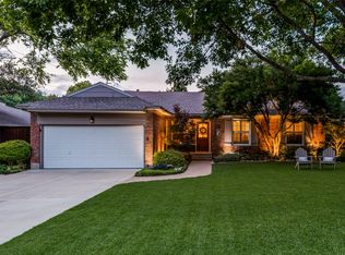 704 Winchester Dr, Richardson, TX 75080