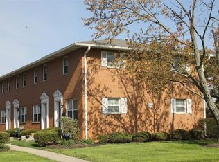 655 Hillsdowne Rd APT C, Westerville, OH 43081