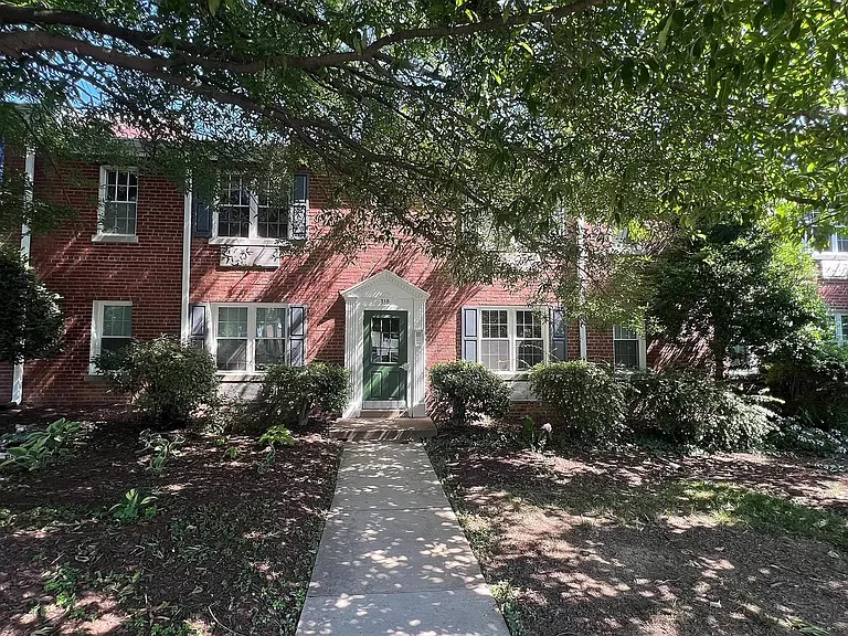 310 Ashby St #B — Photo 19