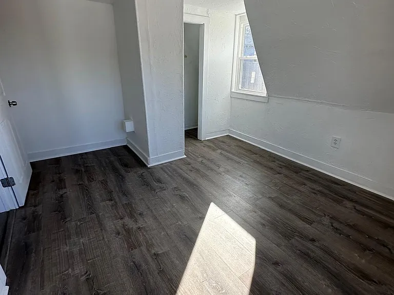 3 Mount Pleasant St — Photo 4