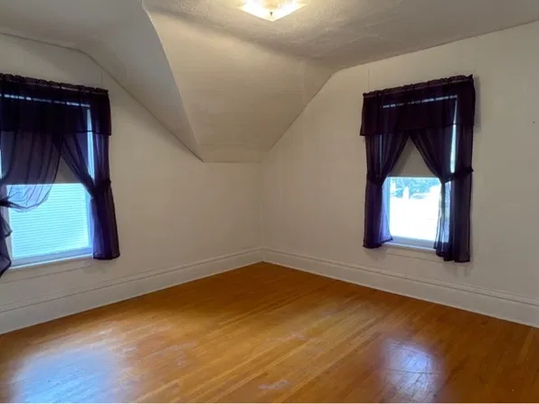 340 Parker Ave E, Dassel, MN 55325