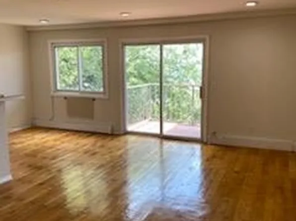 1901 Kennedy Boulevard image 5 of 35