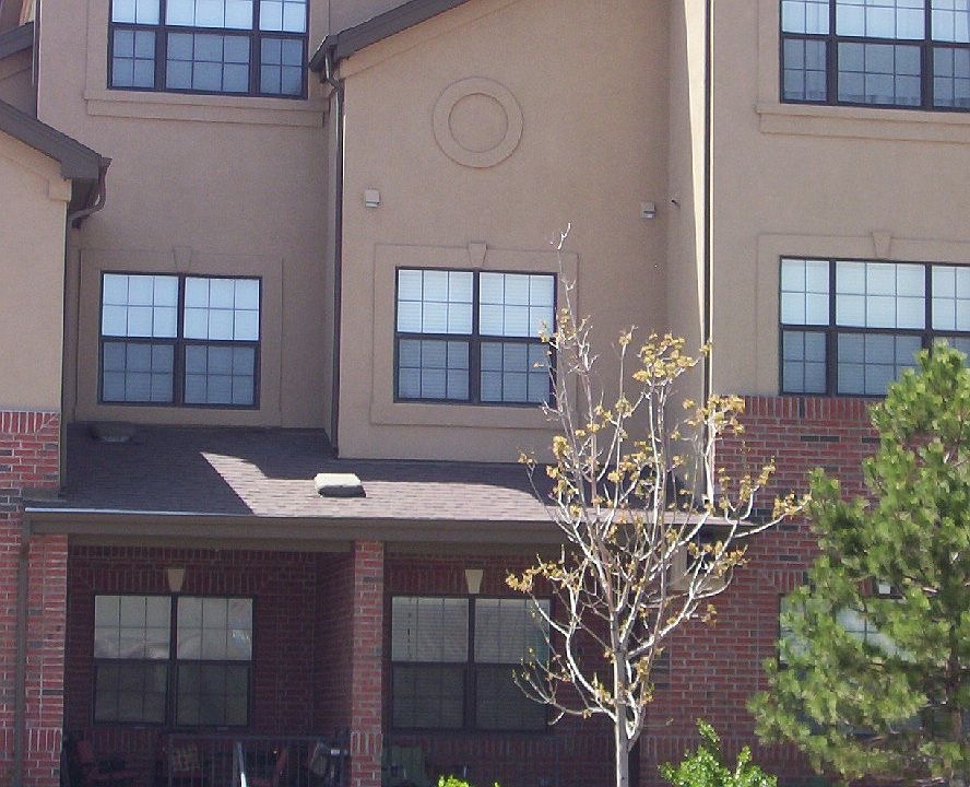 2nd image of 209 Quebec St Unit B