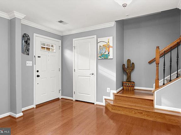 2nd image of 7503 Hearthside Way