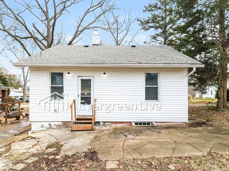 3533 Marshall Ave — Photo 13