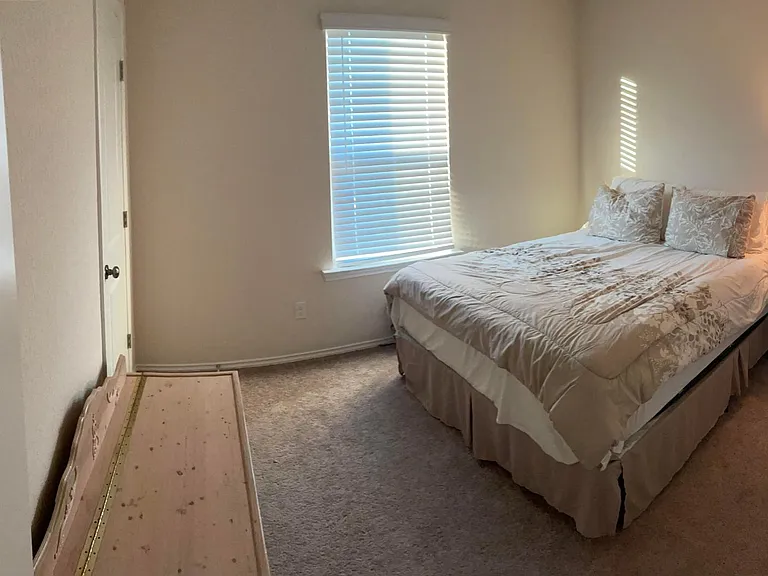 2216 Mayfield Ln — Photo 13