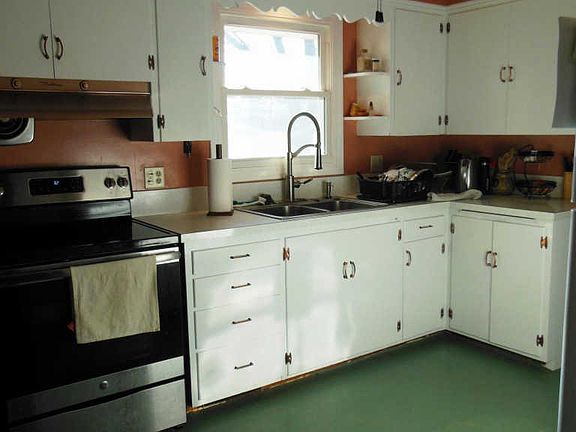4th image of 1016 Winston Dr
