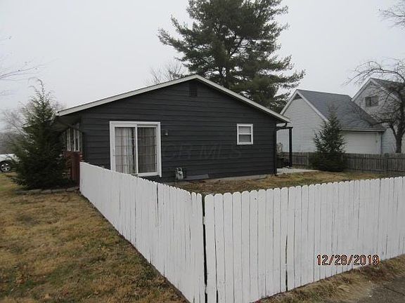 3rd image of 170 Green Meadow Dr