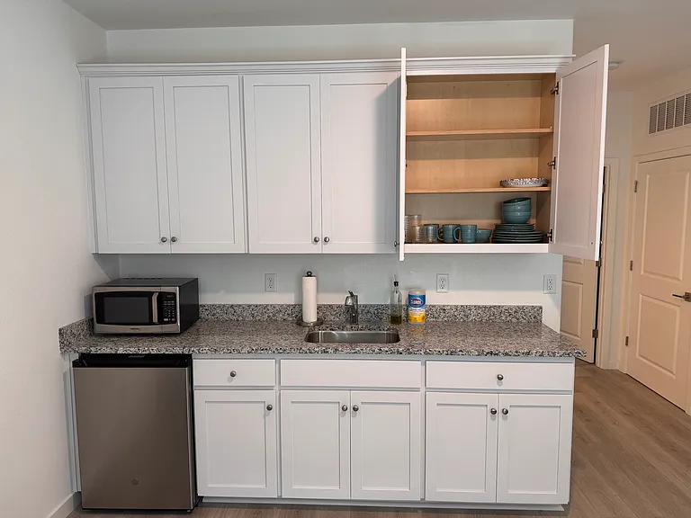 1213 Cedar Dr — Photo 7