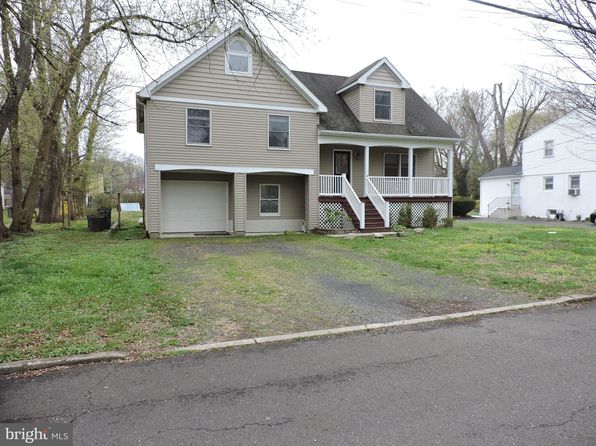 115 S Bell Ave