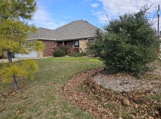 1003 Jenny Dr, Keene, TX 76059