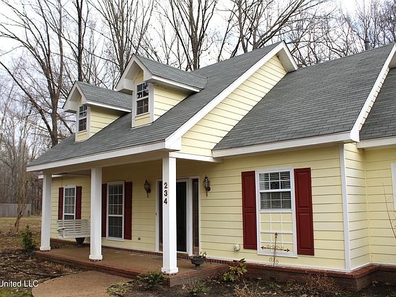 2nd image of 234 W Sweetwater Rd