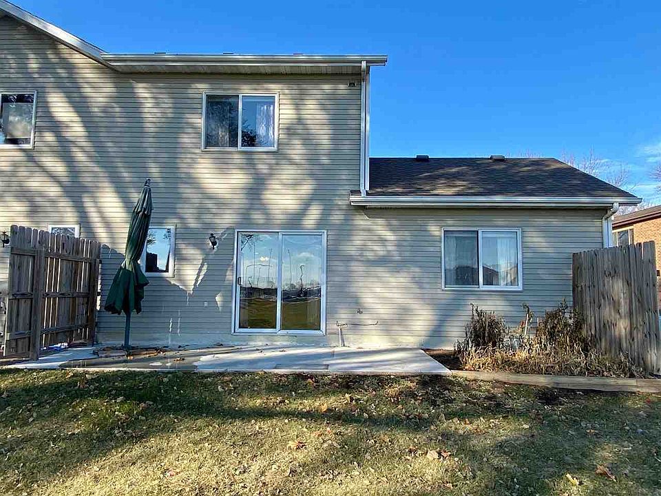 1st image of 26 Westview Dr APT 1