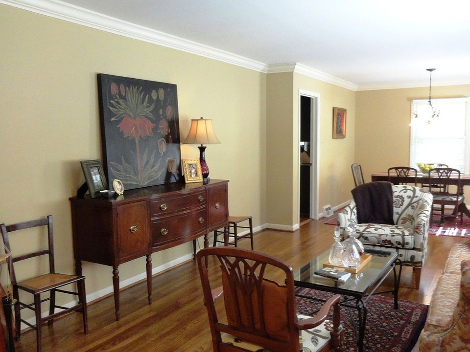 Living/Dining Room