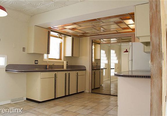 kitwide as Smart Object-1