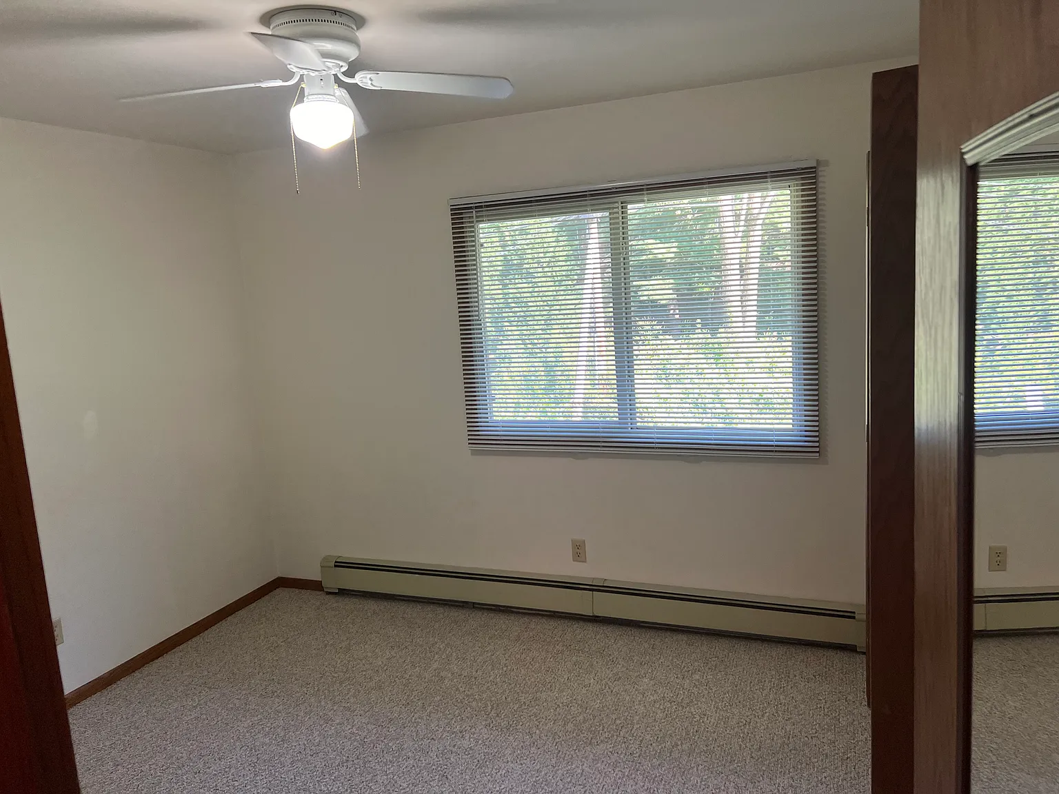 2 bed, 850 sqft, $1,295 — Photo 4