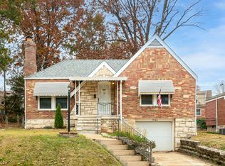 9126 Lucia Dr, Saint Louis, MO 63123