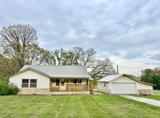 630 Highway W #95, Mountain Grove, MO 65711