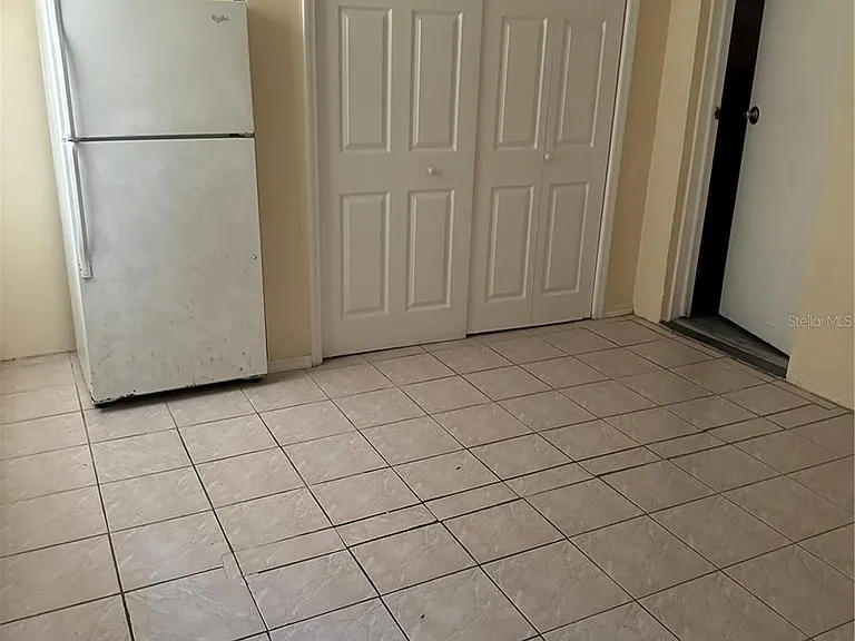 236 La Paz Dr — Photo 10