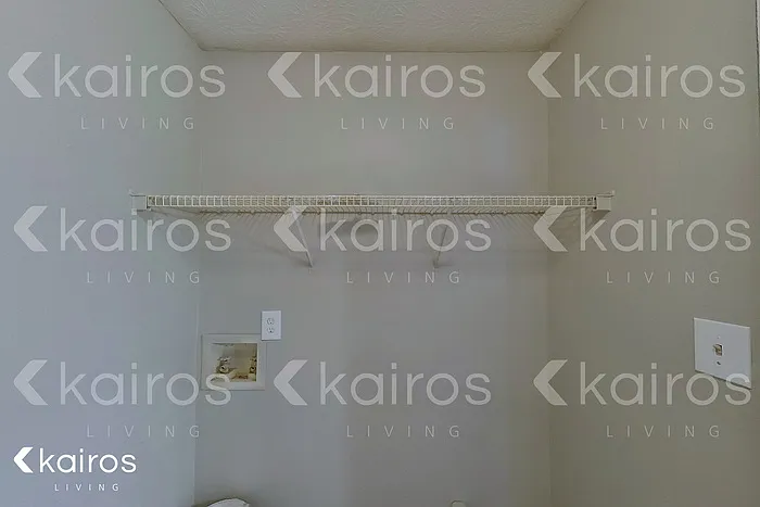 223 Peltry Dr — Photo 6