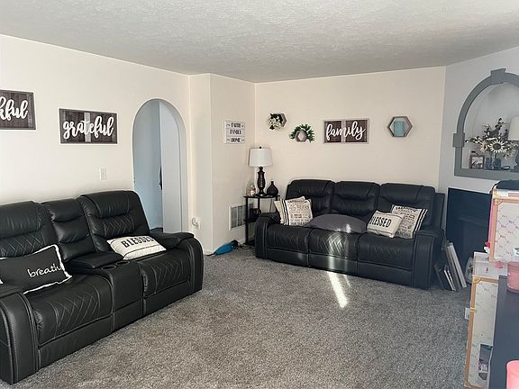 5th image of 109 Mizpark Dr