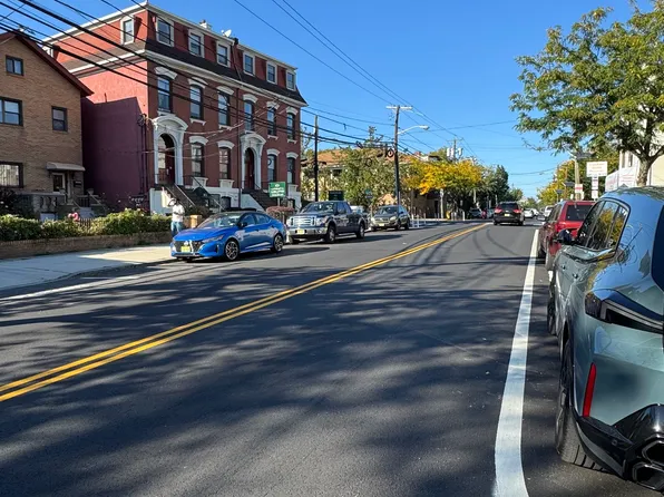 76 Beacon Avenue image 31 of 34