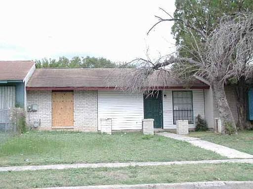 1st image of 5905 FAIRMEADE DR #0