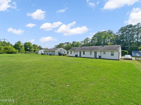 1218 Davis St, Jacksonville, NC 28540