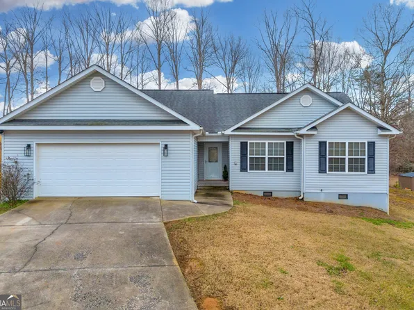 854 Sycamore Hill Ln, Clarkesville, GA 30523