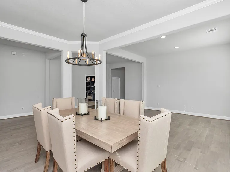 28646 Monarch Cliffs Dr — Photo 16