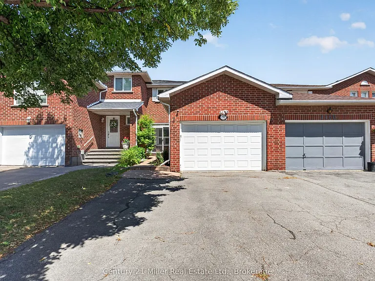 1162 Avondale Dr — Photo 2