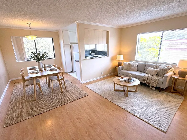 4436 Franklin Ave. Los Angeles, CA 90027 — Photo 17