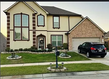 5 bed, 3168 sqft, $3,100 — Photo 2