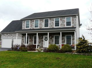 1536 Glenleigh Dr, York, PA 17404