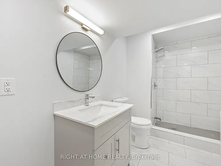 764 Willowbank Trl — Photo 3