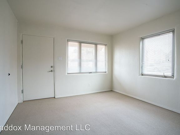 4th image of 1412 Vassar Dr NE APT D