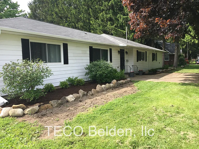 5490 Avon Belden Rd #B — Photo 9