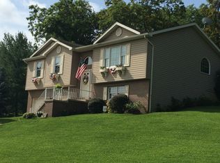 513 Thomas Dr, Uniontown, PA
