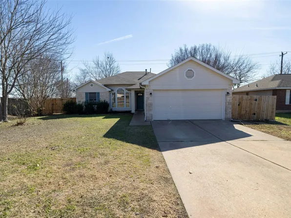 202 Juniper Dr, Georgetown, TX 78626