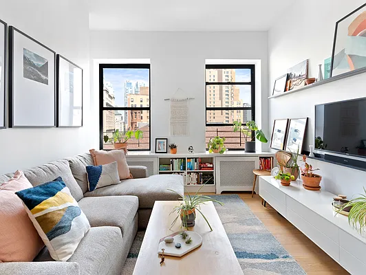 Sold by Compass | media 5