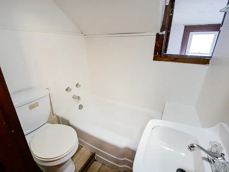 2730 Shaffer Ave #2 — Photo 10