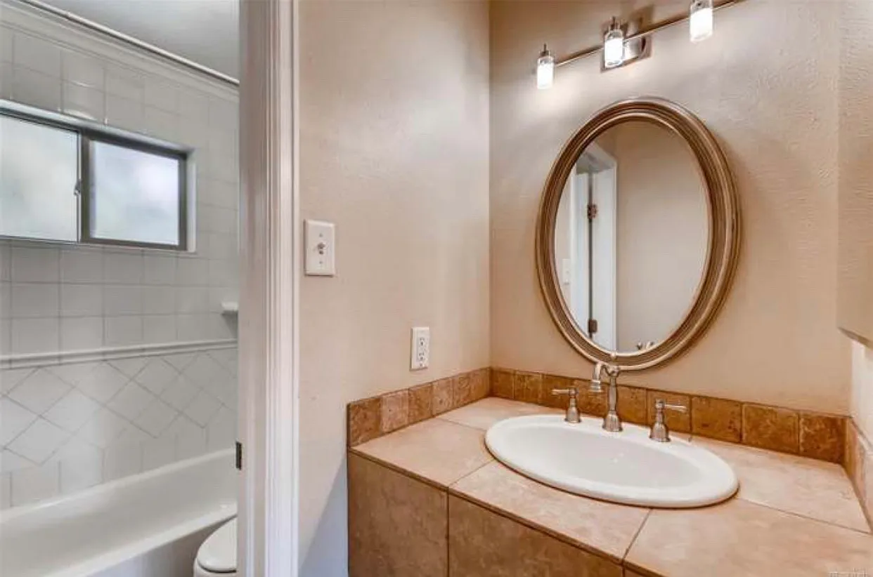 1 bed, 555 sqft, $1,450 — Photo 4