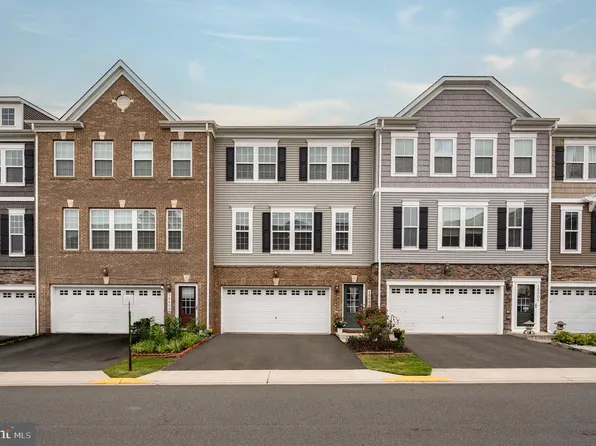 10606 Hinton Way, Manassas, VA 20112