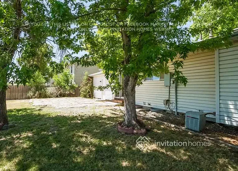 9276 Clermont Dr — Photo 23