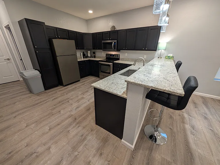 118 Canadian St — Photo 5