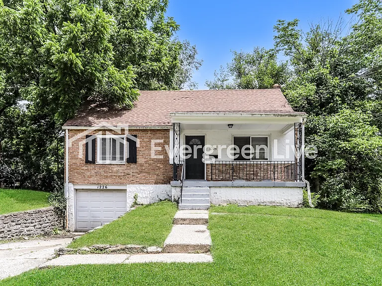 1226 Toluca Ct — Photo 1