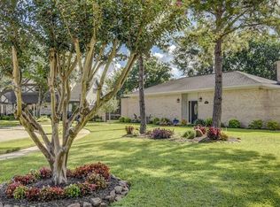 3911 Panama St, Pasadena, TX 77504