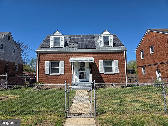 2nd image of 6412 Foster St