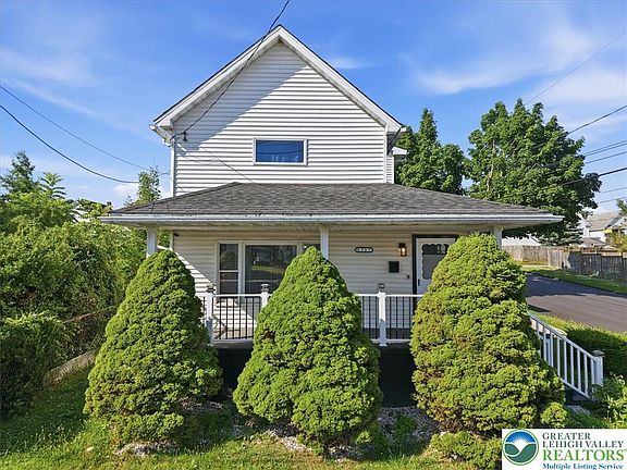 3rd image of 1727 Bulwer St